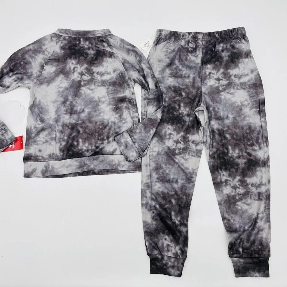Christmas Family Pajamas Matching Little Kid XS 4/5 2 Piece Tie-Dyed PJ Set 1650